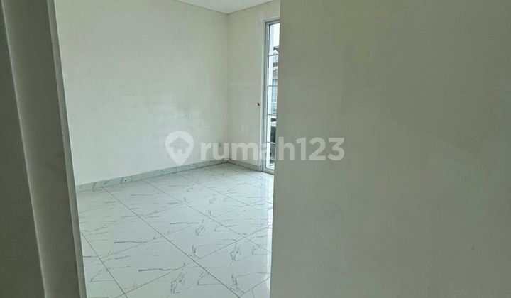 For Rent: 2-Story Lavon House in Cikupa, Tangerang 2