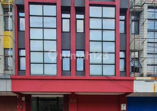 Ruko Gandeng 3 Lantai Gading Serpong Tangerang Sederet Azko Pahoa