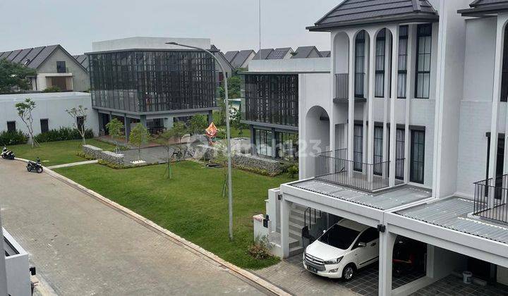 Rumah Dengan View Bagus di Cluster Aether Greenwich Bsd City 1