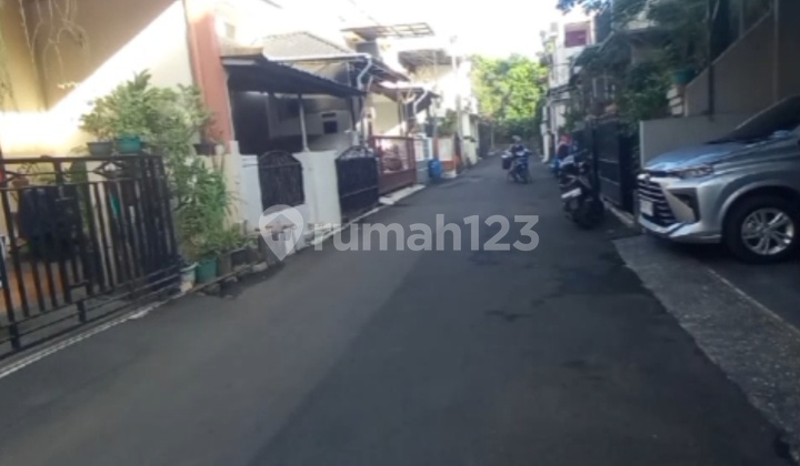 Rumah 2 Lantai Siap Huni Murah Semifurnished Di Jatimelati Bekasished  2