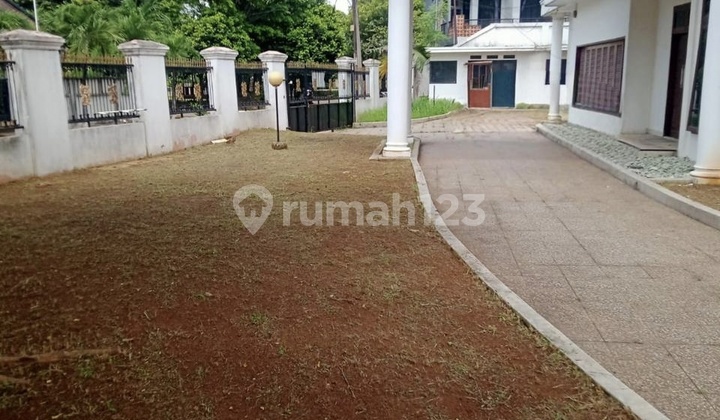 Rumah Murah 2 Lantai Hitung Tanah Lt 899 Lb700 di Bulog Jatiwarna Hankam Bekasi 2
