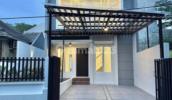 Rumah Mewah 2 Lantai Luas Tanah 181 Semi Furnished di Cibubur Dekat Tol Cimanggis 2