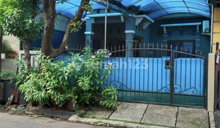 Nice Cheap House Ready to Live In With Backyard In Galaxy Flood-Free Near Mall