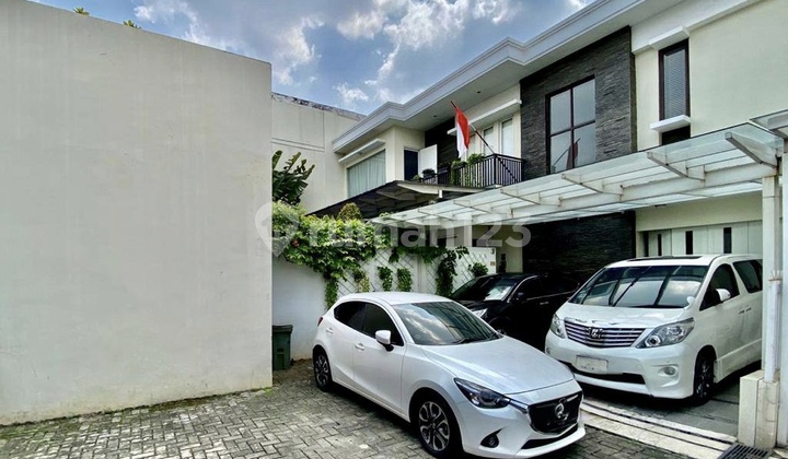 Rumah Taman Asri+kolam Renang Private Town House Lt 500 Lb 536 Semi Furnished Di Mampangjaksel 2