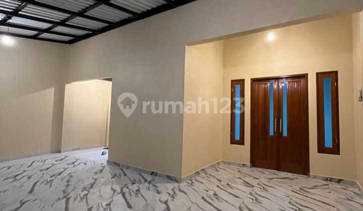 Disewakan rumah mewah tingkat LT109 LB150 DI Pekayon bebas banjir 2