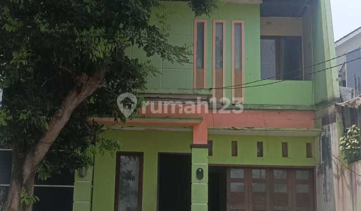 Dijual rumah tua Cimanggis, depok Dijual rumah tua Cimanggis, depok