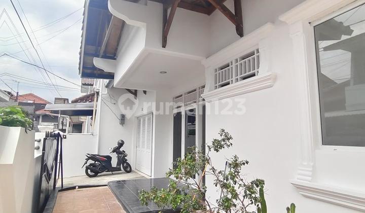 Luxury House For Rent Ready to Occupy in Pulo Asem Rawamangun, East Jakarta