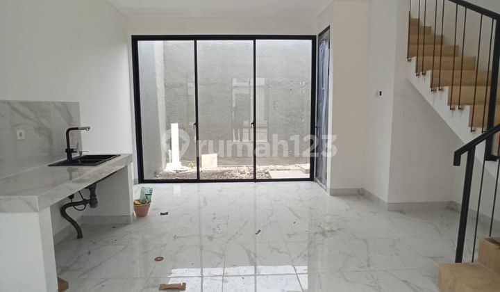 Rumah Siap Huni, Dekat Rumah Sakit Bhayangkara Makassar Rumah Siap Huni, Dekat Rumah Sakit Bhayangkara Makassar