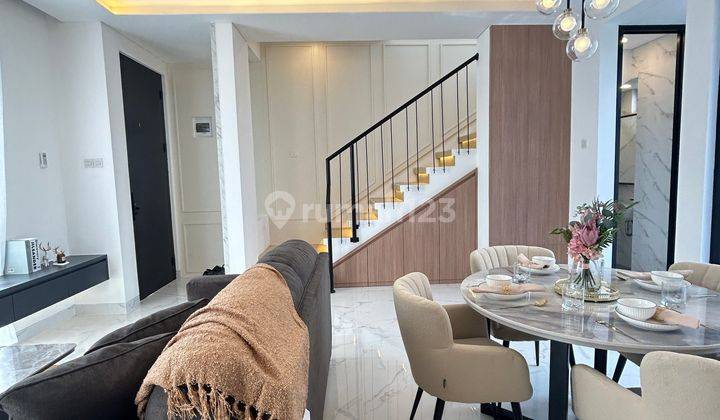 Rumah Konsep Open Living di Pusat Kota Makassar  2