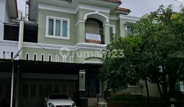 Rumah Besar dan Luas Terawat di Tengah Kota Makassar Rumah Besar dan Luas Terawat di Tengah Kota Makassar