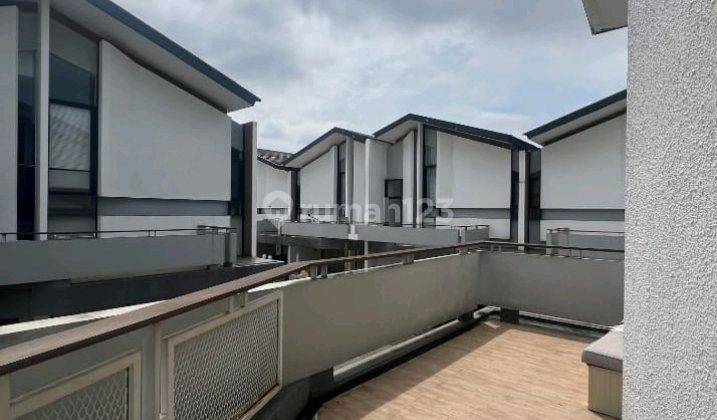 Dijual Rumah Scandinavian 2 Lantai Di Tangerang Selatan 1