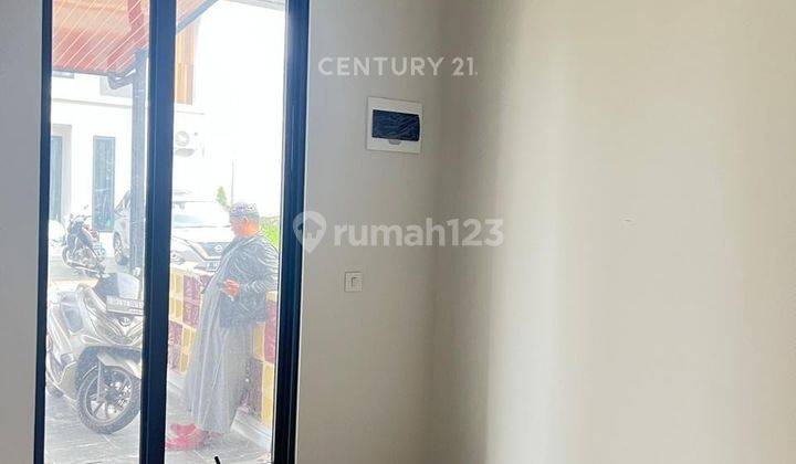 Disewakan Rumah Siap Huni Strategis Dekat Kampus UPJ AF15298 2