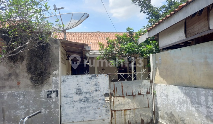 Rumah Hitung Tanah Area Petukangan