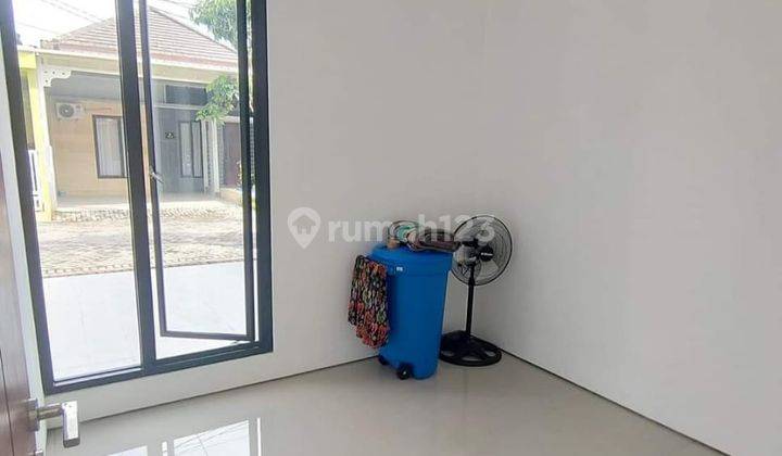 Rumah 2 Lantai Take Oper Area  Wage 2