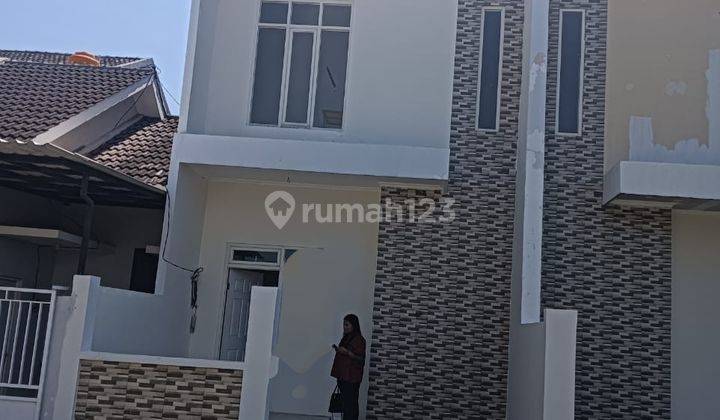 Disewakan Rumah 2 Lantai Are Gunung Anyar 2