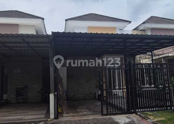 Rumah Sudah Renovasi Total Area Juanda