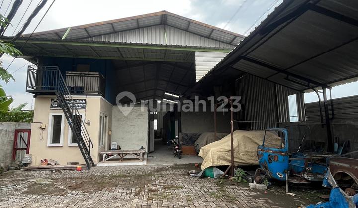 Warehouse Area Gresik