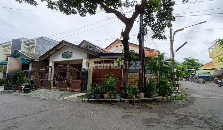 Jual Rumah Strategis Rungkut Asri dekat Pasar dan Dobel way Jalan Utama 1