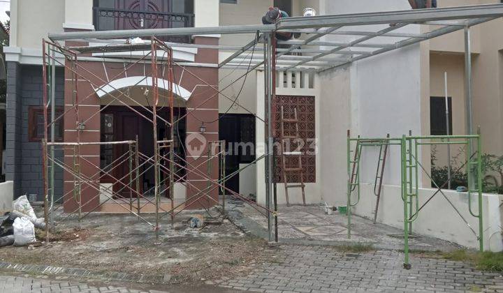 Disewakan rumah siap huni Lokasi Cozy di  Jemursari Regency Surabaya 2