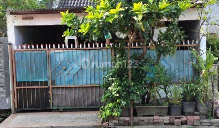 Rumah 600 Jutaan siap Renovasi di MEDAYU - Surabaya sebelah Graha YKP - area kampus UPN 1