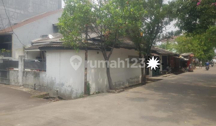 Dijual Rumah Tua Hook di Daerah Kelapa Gading