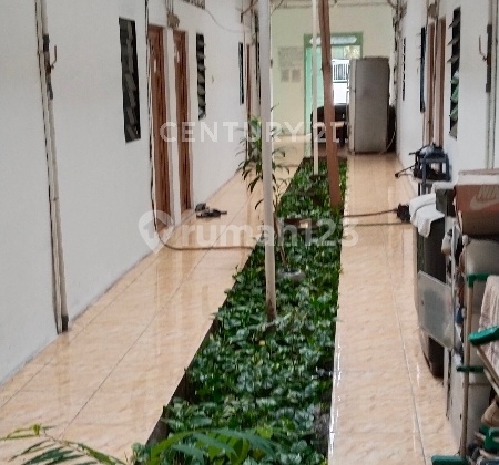 Investasi Terbaik Harga Mendekati NJOP Rumah Kost 24 Kamar Lokasi Strategis Ring 1