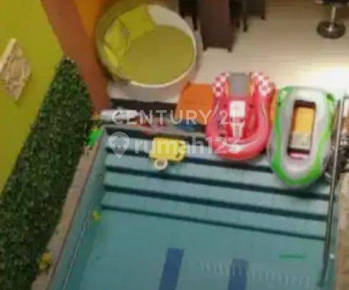 Rumah Tipe Villa Dengan Kolam Renang Dan Private Office 1