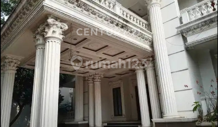 Rumah Mewah di Jantung Kota Jakarta Dkt Cikini Raden Menteng 2