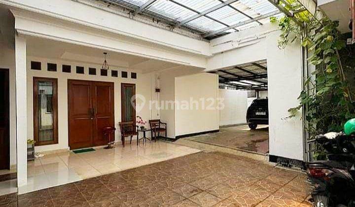 Rumah SHM Bagus, hadap Selatan, kemang harga murah  2