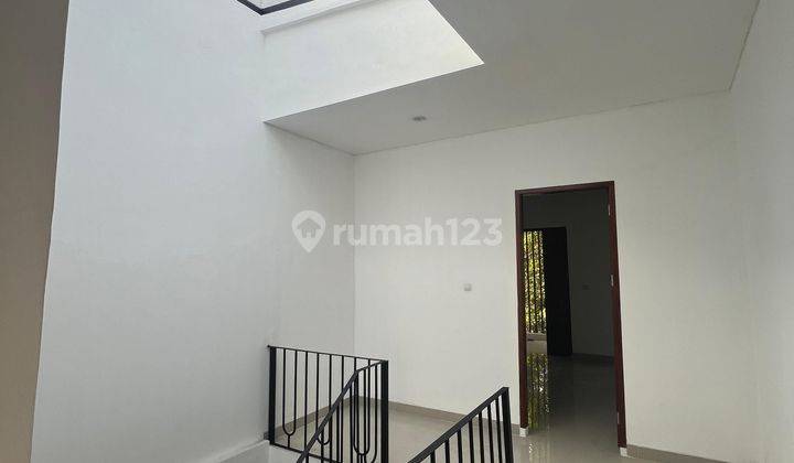 Rumah 2 Lantai Bagus SHM, lokasi pondok ranji ciputat 2