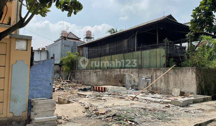 Tanah 250 m² SHM Kembangan Jakarta Barat Strategis  2