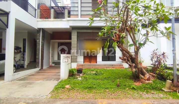 Rumah Emerald Bintaro Bagus SHM di Bintaro