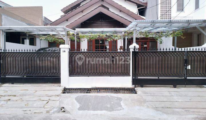 Rumah Bagus SHM di Sektor 5-Bintaro 1