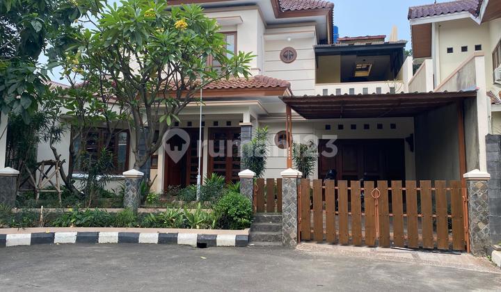 Nice House with SHM in Cikini in Sector 7-Bintaro