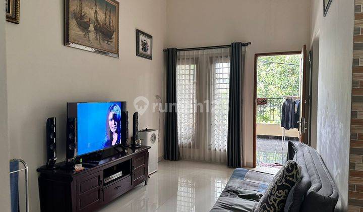 Rumah 2 Lantai Shm Bagus Graha Raya Siap Huni  1