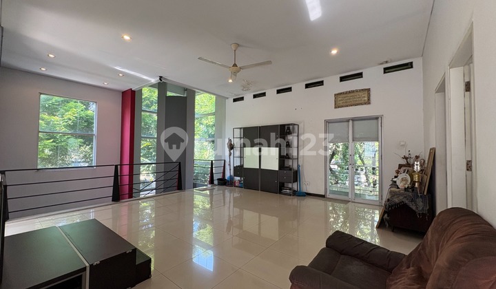 Rumah Hook Bagus SHM di Bsd Kencana Loka 2