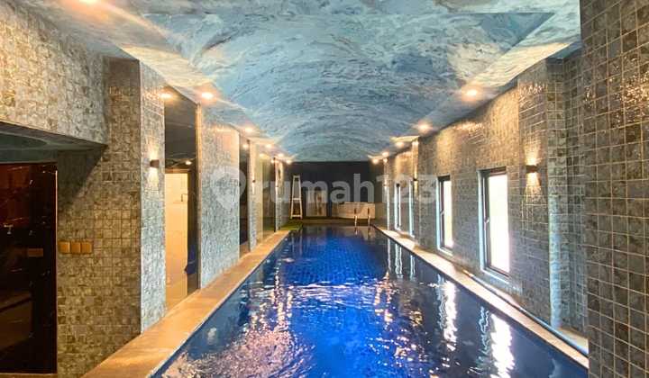 Rumah Mewah + Kolam Renang Bagus Shm Di Kemang