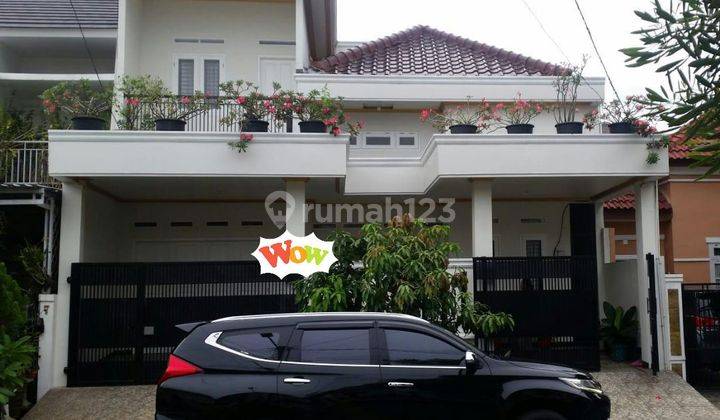 Rumah 1,5 Lantai Shm Bagus Graha Raya Strategis  1