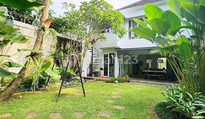 Rumah Modern Luas Murah Bagus SHM di Bintaro