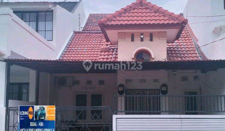 Disewakan.eumah Strategis Komplek Taman Galaxy Bekasi.selatan 1