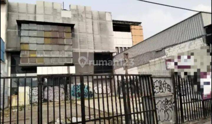 Tempat usaha strategis LT 977m2 di cawang jakarta timur otista 1