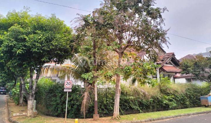 Dijual rumah hitung tanah hook kemang pratama bekasi selatan 2