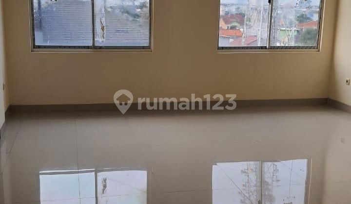  Termurah Ruko Greenlake City Boulevard 