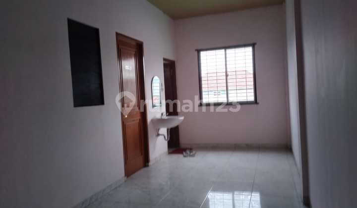 For Rent: Shop House in Tangerang City, Main Road 2