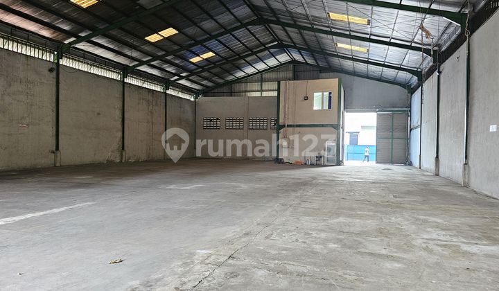 For Rent: Neat Warehouse in Bitung PKT with Office Space For Rent: Neat Warehouse in Bitung PKT with Office Space