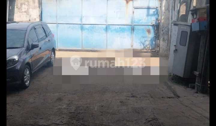 Pabrik Pinggir Jln Raya Akses Container Pabrik Pinggir Jln Raya Akses Container