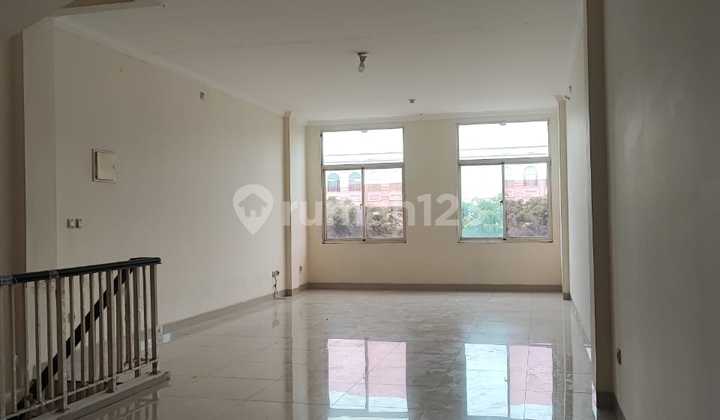 Rukan Columbus Greenlake City