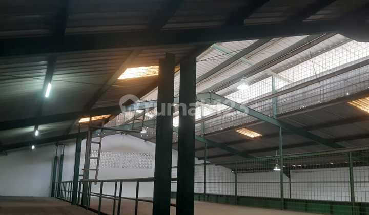 For Rent: Warehouse at Pantai Indah Dadap, Lift Available For Rent: Warehouse at Pantai Indah Dadap, Lift Available
