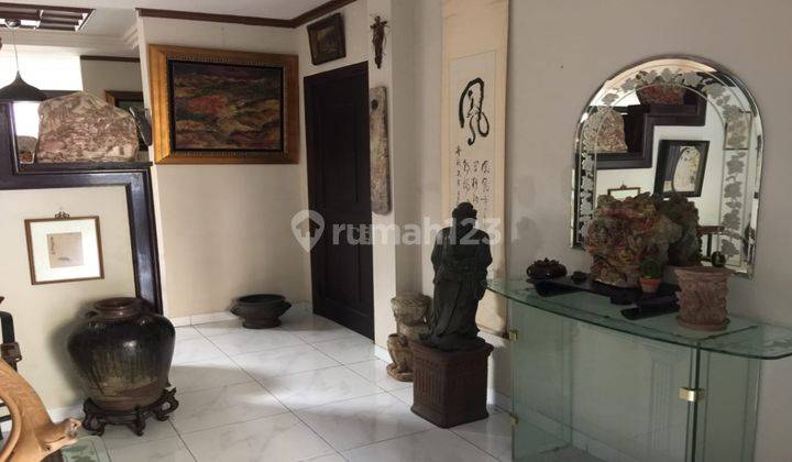 Dijual Cepat Rumah 2 Lantai Di Jl Senayan Bawah Jakarta Selatan 2