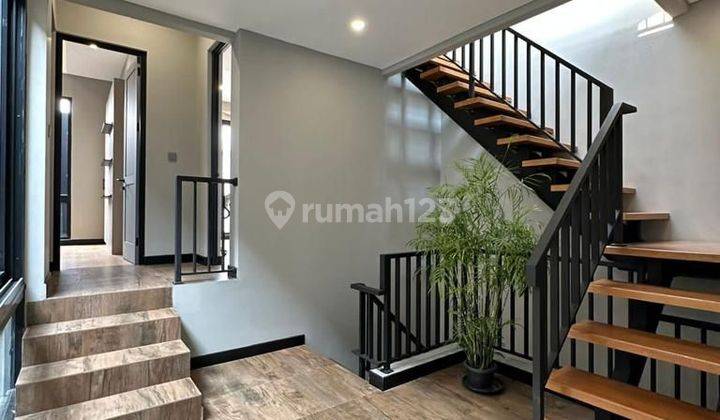 Turun Harga! Dijual Rumah Brand New Pondok Indah 2